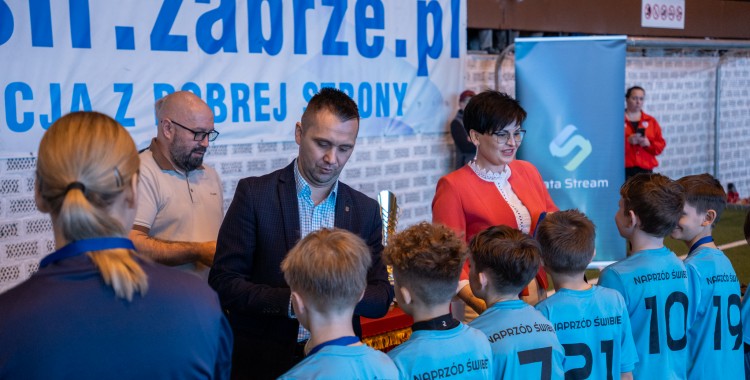 Turniej Piłkarski Młodych Nadziei U10 &ndash; relacja z zawod&oacute;w w Zabrzu